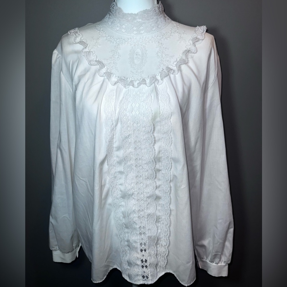 Vintage Style White Lace High Neck Blouse Elegant Victorian Cottagecore Top